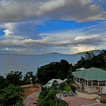 Summer Self Catering Baie Sainte Anne Exteriör bild