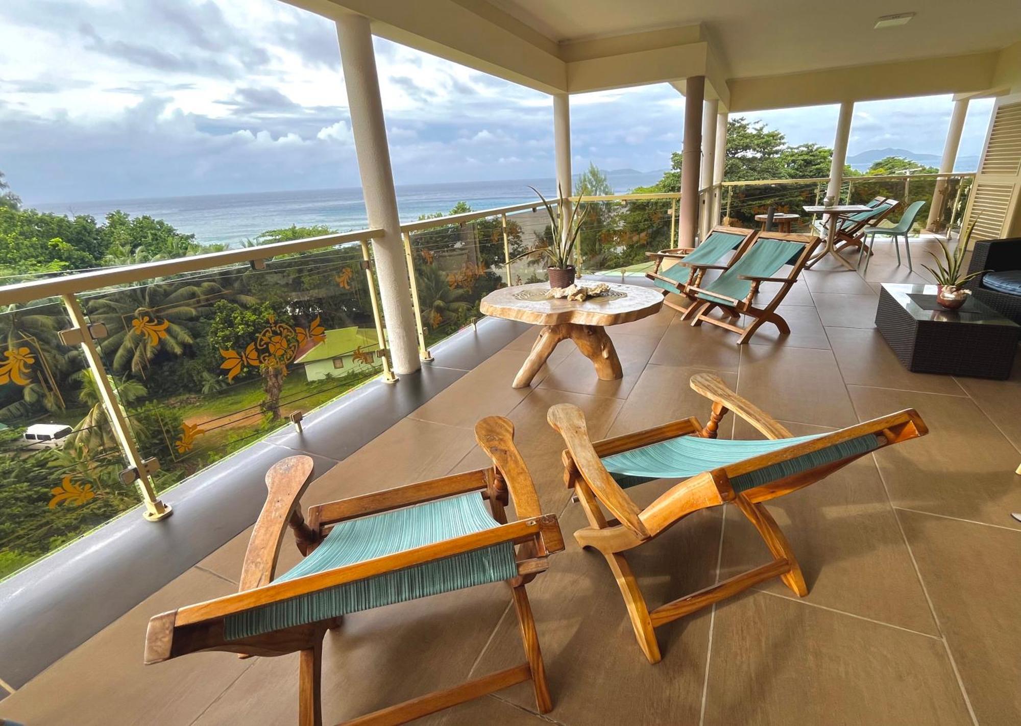 Summer Self Catering Baie Sainte Anne Exteriör bild